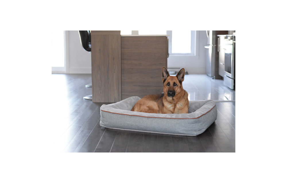 Be One Breed Snuggle Bed Gray Medium/Large 32x40"