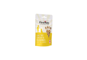 FirstMate Dog Treat Chicken & Blueberry 226g