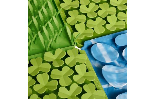 Tall Tails Clover Silicone Foraging Mats