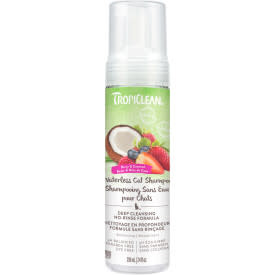 TropiClean Waterless Cat Shampoo Berry & Coconut 7.4oz