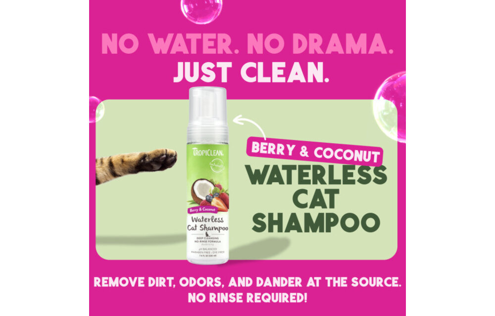 TropiClean Waterless Cat Shampoo Berry & Coconut 7.4oz