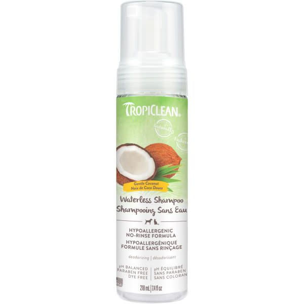 TropiClean Waterless Shampoo Hypoallergenic 7.4oz