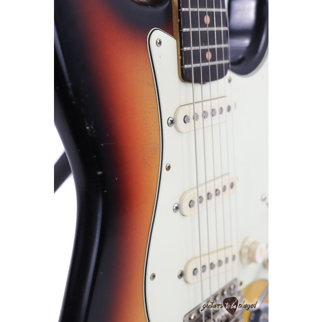 Mario Martin S-Style Guitar w/ Brazilian Rosewood Fingerboard – 3-Tone Sunburst