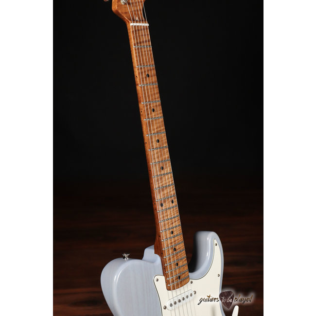 Mario Martin Guitars Honcho, Swamp Ash, Roasted Flame Maple Neck – Carolina Blue