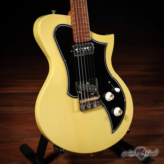 Kauer Korona Roasted Pine Body & Roasted Maple Neck Guitar – Tapioca Translucent