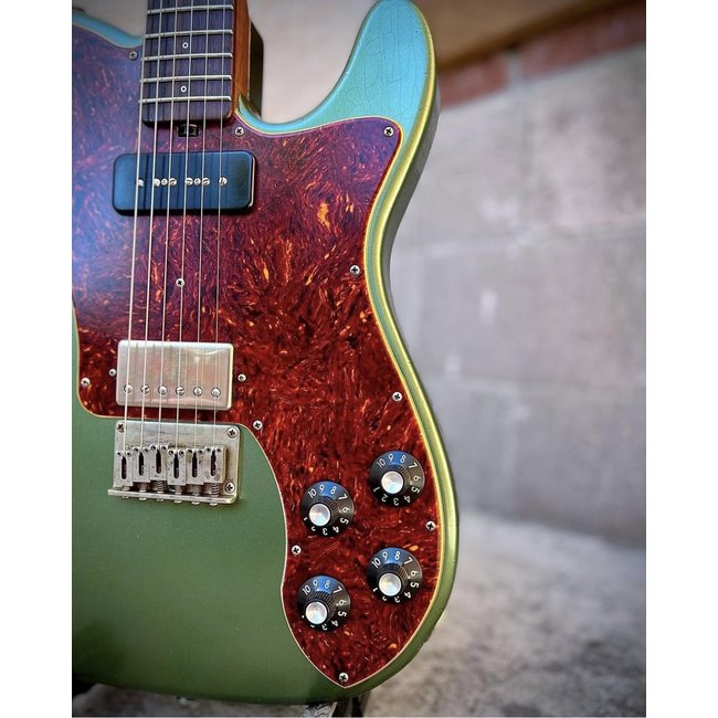 Shabat Lion Deluxe T-Style w/ Flame Roasted Maple & Rosewood – Sherwood Green