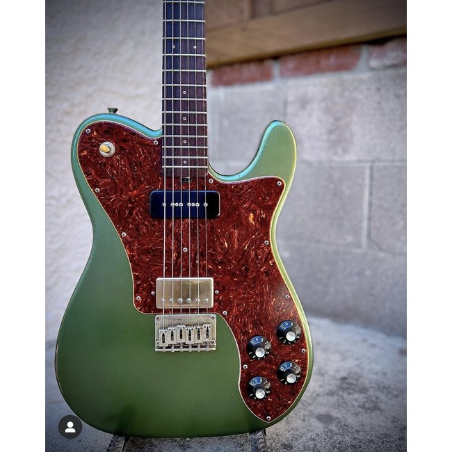 Shabat Lion Deluxe T-Style w/ Flame Roasted Maple & Rosewood – Sherwood Green