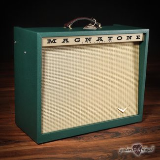 Magnatone Amplification Magnatone Varsity Reverb 15W 1x12” Combo Amp w/ Footswitch & Cover – Dark Green*