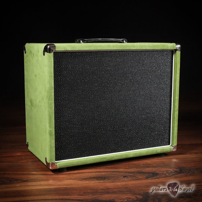 Amplified Nation Bombshell Overdrive 22W Head & 112 Cab – Angry Phrogg Suede