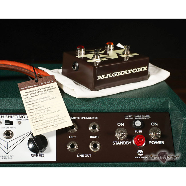 Magnatone Panoramic Stereo 12+12W Vibrato 2x10” Combo Amp – Dark Green*