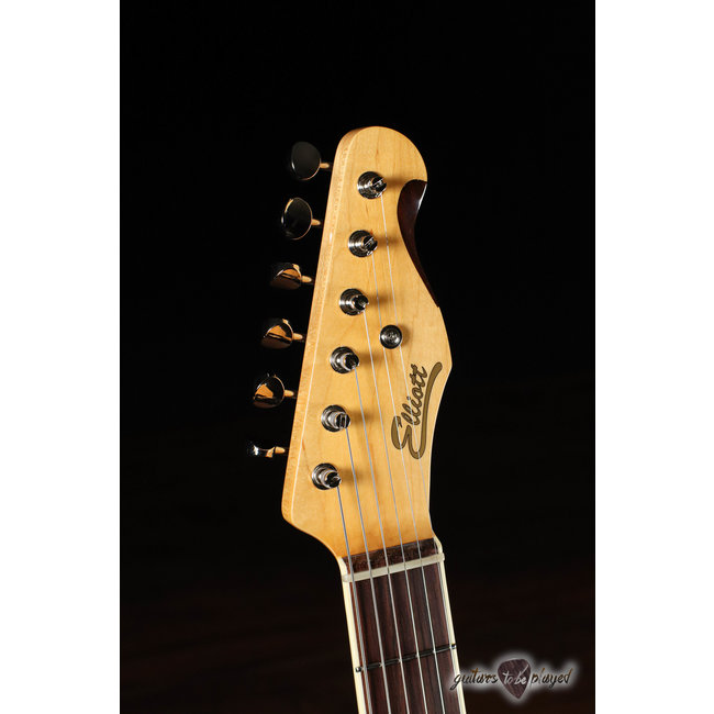 Elliott Raven Standard Spruce Top Semi-Hollow Guitar – Ruby Red Slipper