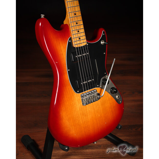Fano MG6 Oltre Maple Fretboard Lollar P-90 Guitar – Cherry Burst