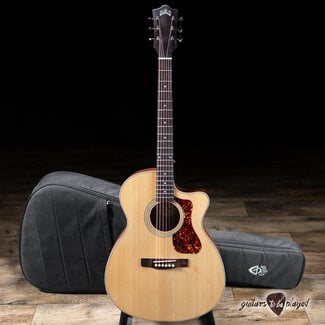 Guild Westerly Collection OM-240CE Acoustic/Electric Guitar w/ Gigbag - Natural