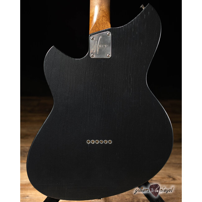 Novo Serus T Custom w/ Maple Neck & Stainless Frets – Charcoal Frost