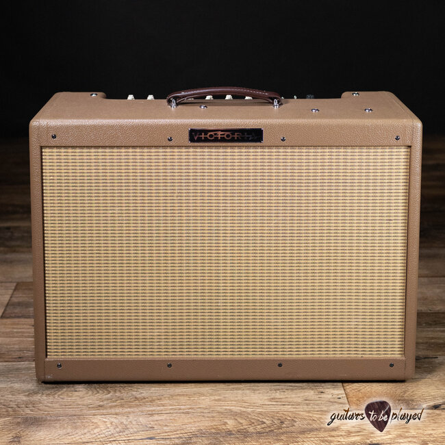 2015 Victoria Victorilux HP+ 100W 2x12" Combo Amp w/ Footswitch & Cover