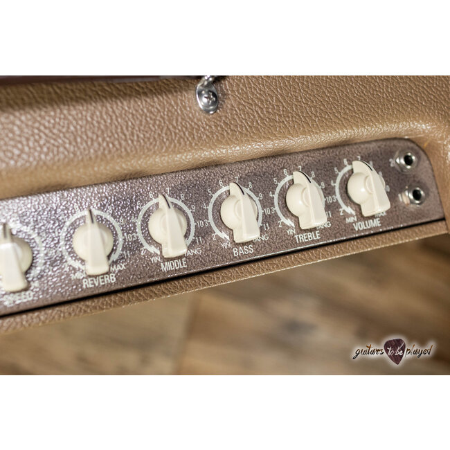 2015 Victoria Victorilux HP+ 100W 2x12" Combo Amp w/ Footswitch & Cover