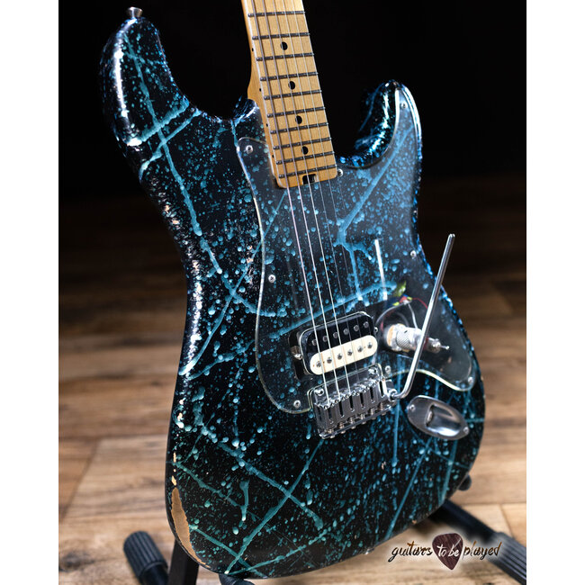 Shabat Lynx H Maple Neck S-Style Guitar – Blue/Green Splatter over Black