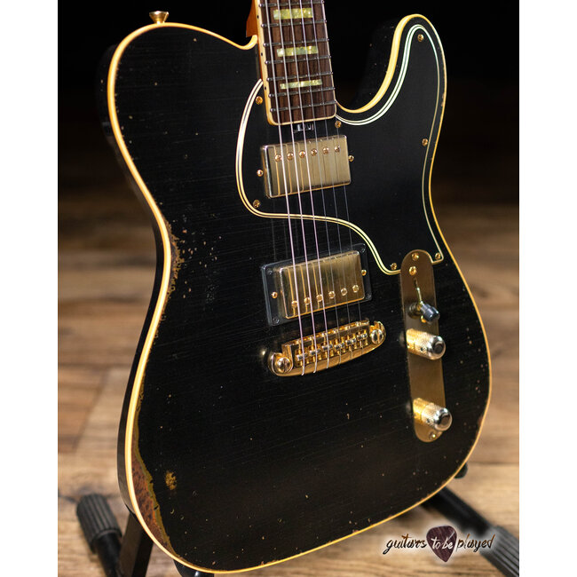 Shabat Lion JD Mahogany 24.75" Scale Guitar w/ Case - Black over Gold