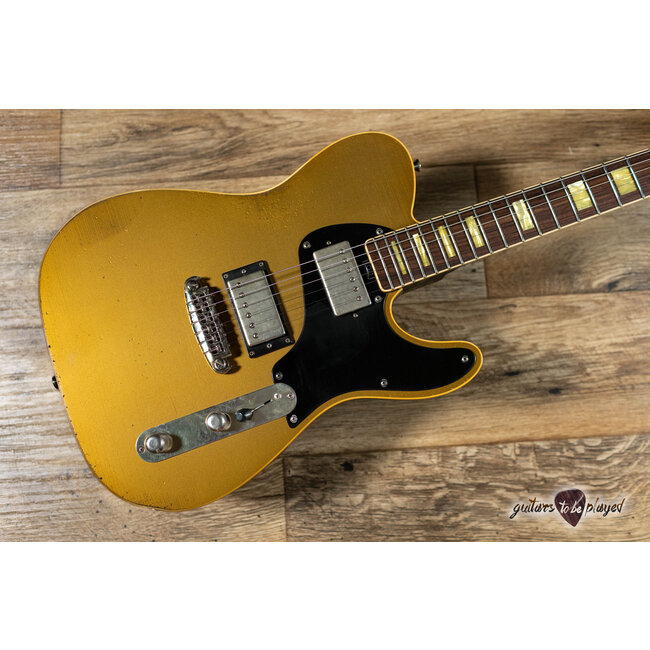 Shabat Lion JD Mahogany 24.75" Scale Guitar w/ Case – Gold Top