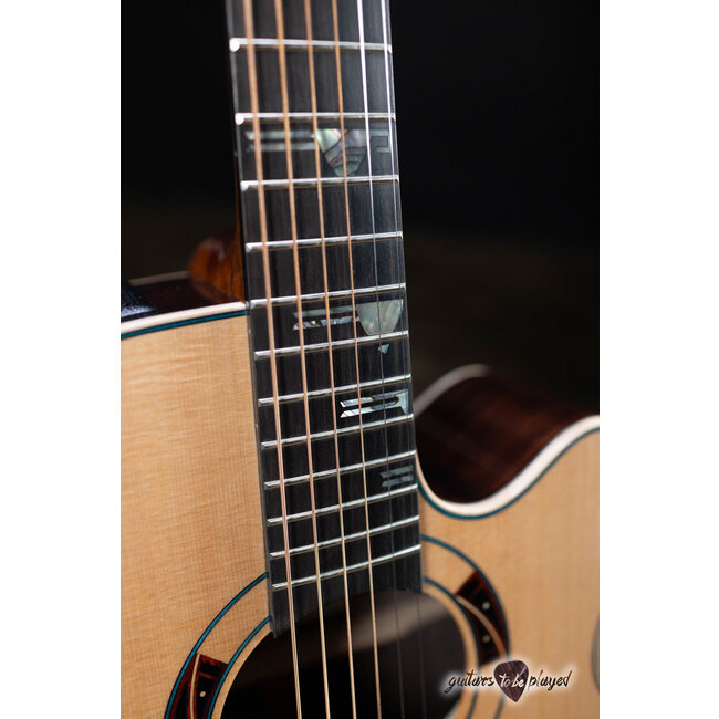 Takamine TSF48C Santa Fe NEX Cutaway Acoustic/Electric Guitar w/ Case