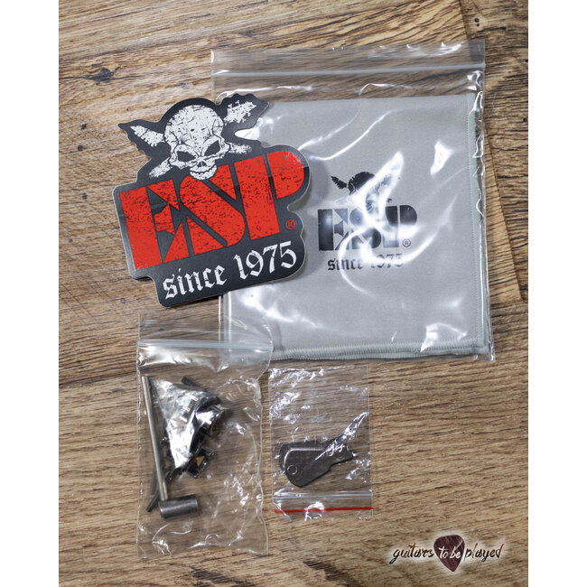 ESP Horizon NT CTM Burled Maple Top Guitar w/ Case – See Thru Red Burst