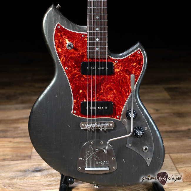 Novo Nucleus Serus J Guitar w/ Fralin P-90s – Charcoal Frost