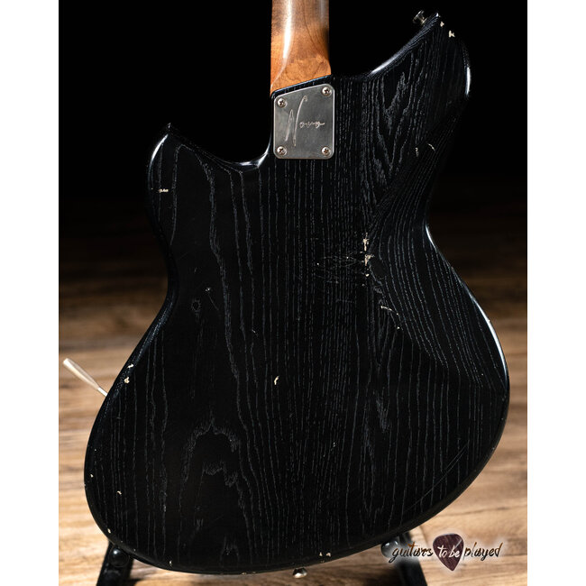 Novo Nucleus Miris J Semi-Hollow Guitar w/ Fralin P-90s – Bull Black