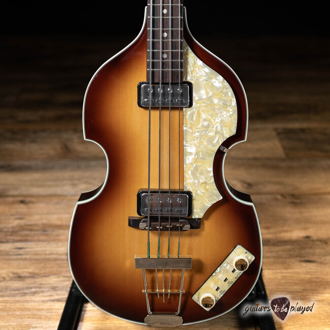 Hofner Artist Series Violin Bass (H500/1-63-AR-0) w/ Case – Sunburst