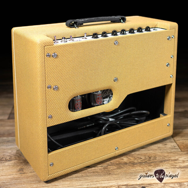 Carr Amps Rambler 26W 1x12” Combo – Tweed