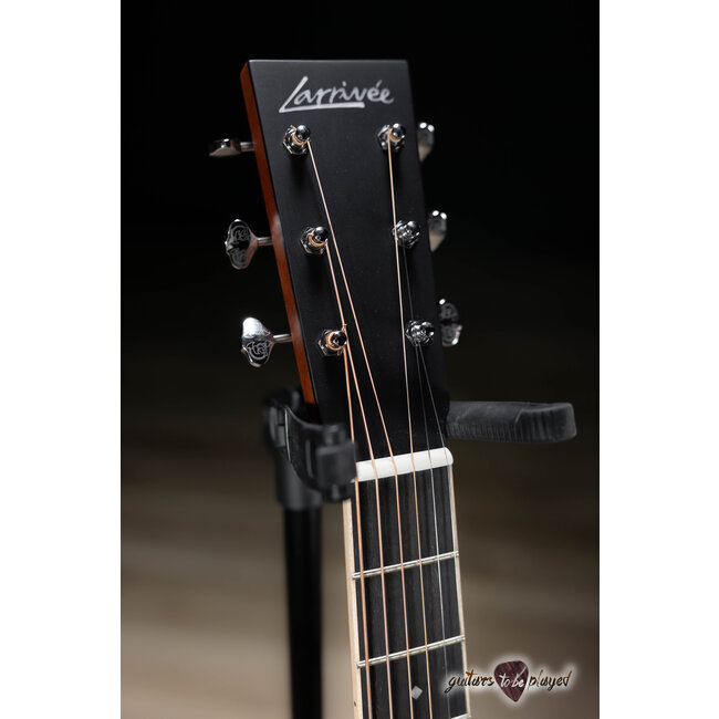 Larrivee OM-40 MH Spruce/Mahogany Acoustic Guitar w/ Case
