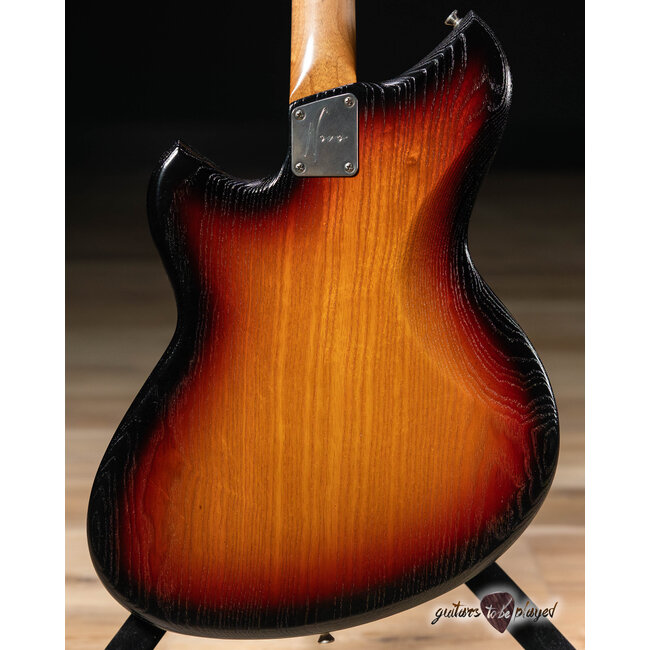 Novo Miris J Semi-Hollow Guitar w/ Fralin Pure PAF’s – 3-Tone Burst