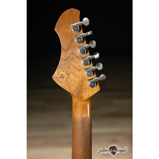 Novo Nucleus Serus J Baritone Guitar w/ Lollar Mini Broilers – Vintage Cream