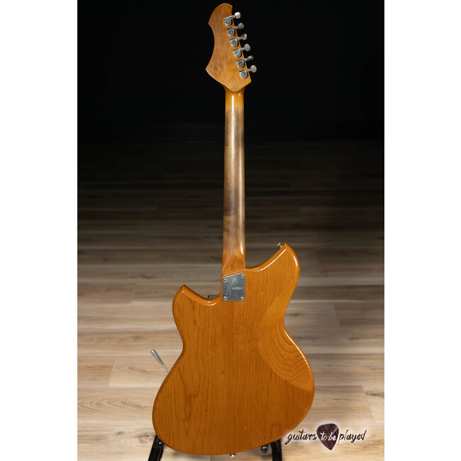 Novo Nucleus Serus J Guitar w/ Fralin P-90s – Amber