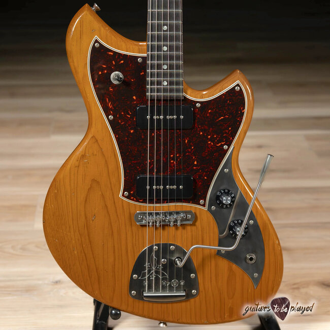 Novo Nucleus Serus J Guitar w/ Fralin P-90s – Amber