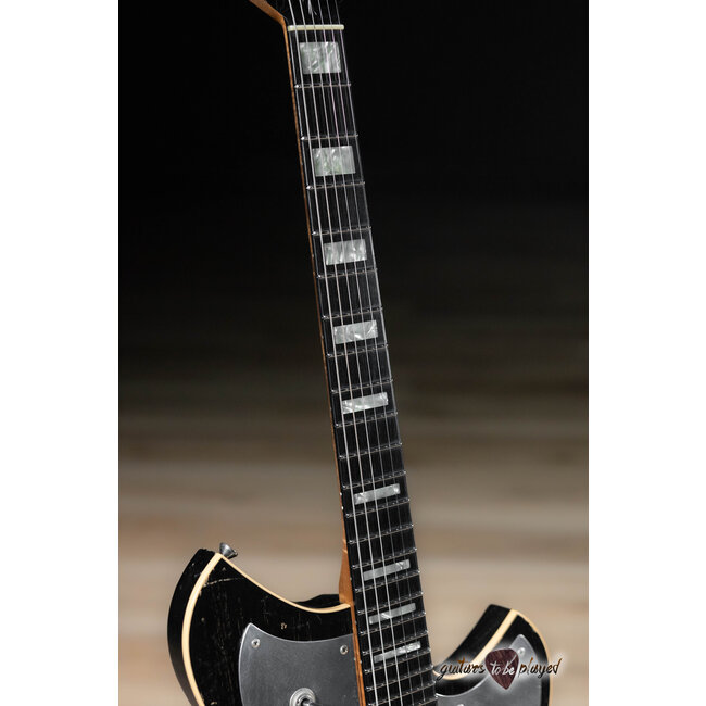 Novo Custom Miris J w/ Figured Maple, Ebony & Hum-Cancelling P90s – 3-Tone Burst