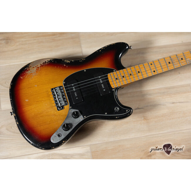 Fano MG6 Oltre Maple Neck Lollar P-90 Guitar w/ Gigbag – 3-Tone Sunburst