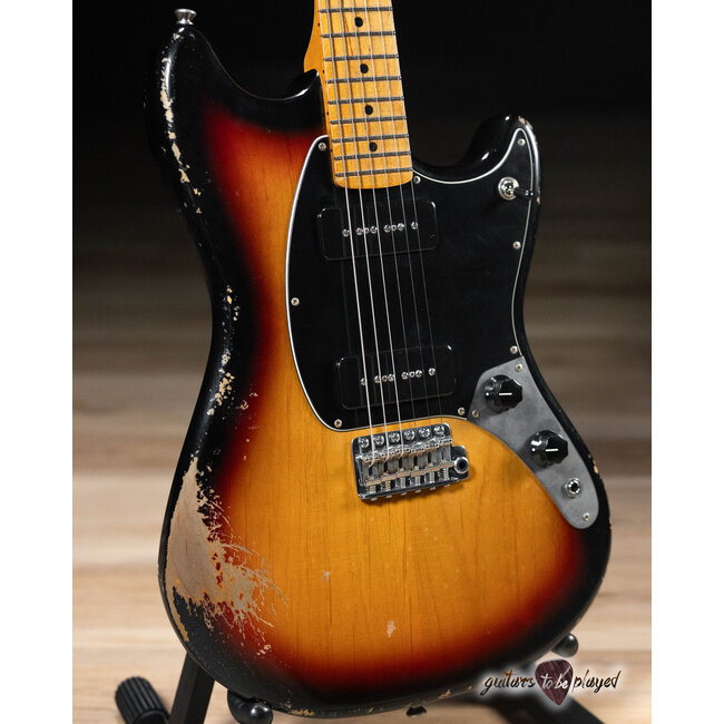 Fano MG6 Oltre Maple Neck Lollar P-90 Guitar w/ Gigbag – 3-Tone Sunburst