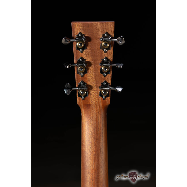 Larrivee BT-40R Spruce/Rosewood Baritone Acoustic Guitar w/ Case