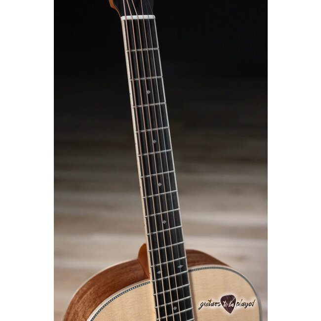 Larrivee BT-40E MH Spruce/Mahogany Acoustic/Electric Baritone Guitar w/ Case