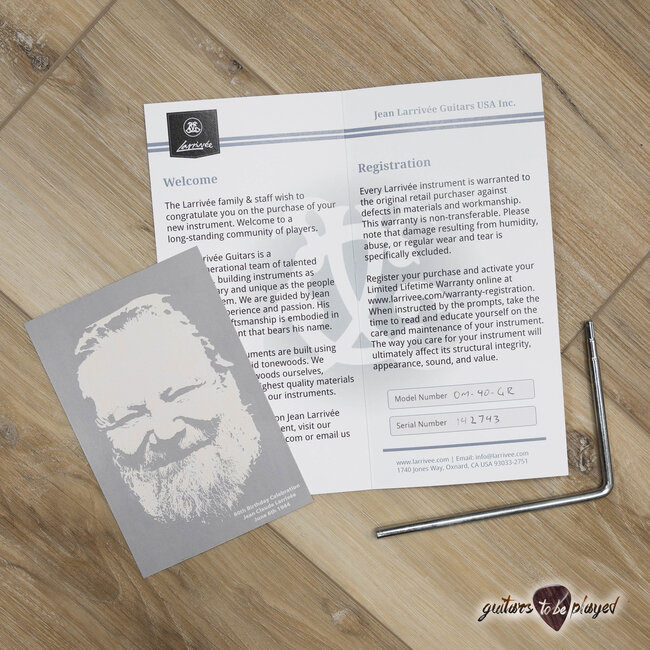 Larrivee OM-40 Moon Spruce/Silver Oak 1-11/16” Nut Acoustic Guitar w/ Case