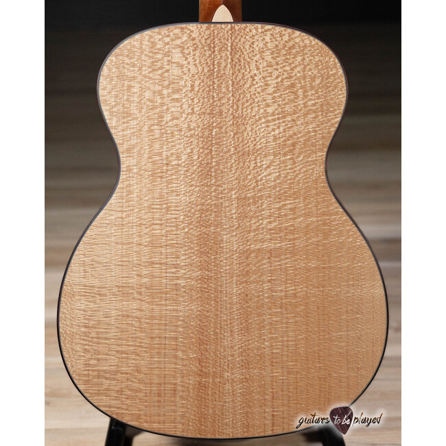 Larrivee OM-40 Moon Spruce/Silver Oak 1-11/16” Nut Acoustic Guitar w/ Case