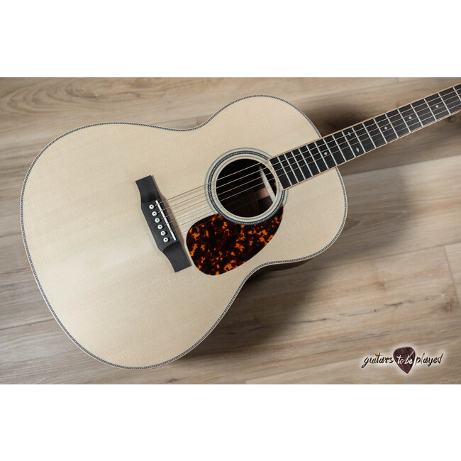 Larrivee L-40R Spruce/Rosewood Acoustic Guitar w/ Case