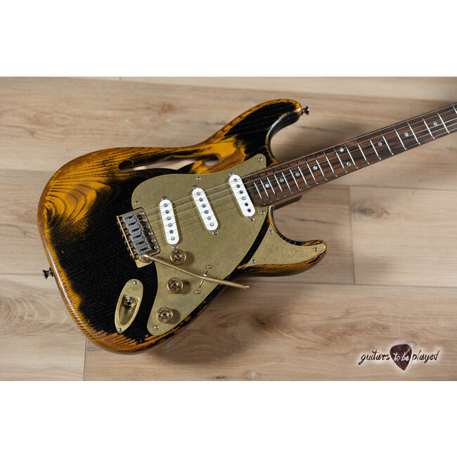 Paoletti Alfa Lounge SSS “Stratospheric” Thinline S-Style – Butterscotch Black