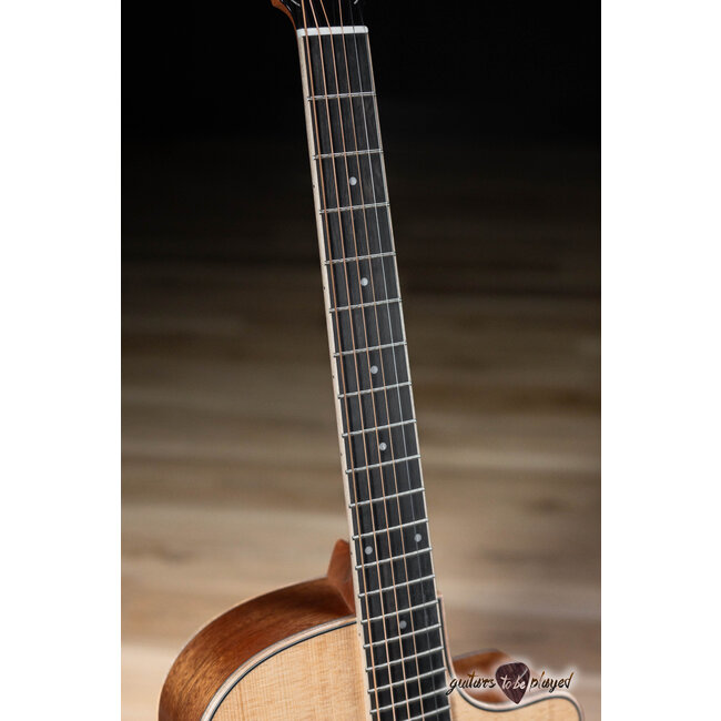 Larrivee OMV-05 MH Spruce/Mahogany Cutaway Acoustic Guitar w/ Case