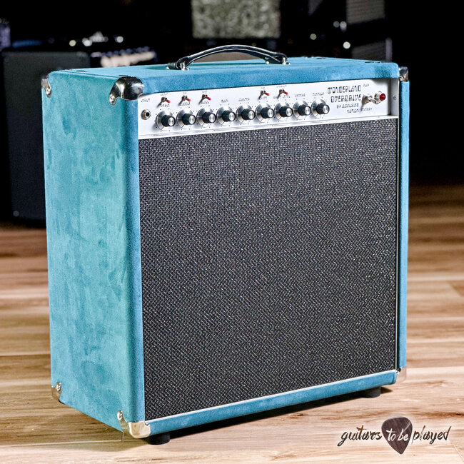Amplified Nation Wonderland Overdrive V2 Tube-Rect 50W Combo – Medium Blue Suede