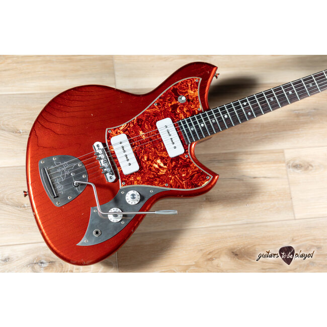 Novo Custom Serus J Guitar w/ Fralin P-90s – Candy Apple Red
