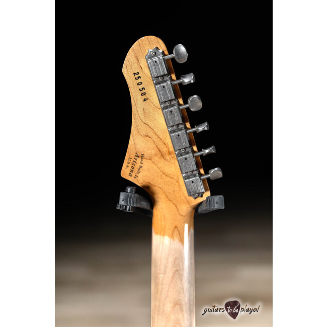 Fano PX6 Alt de Facto Lollar Firebird/P-90 w/ Descendant Vibrato – Gold Top