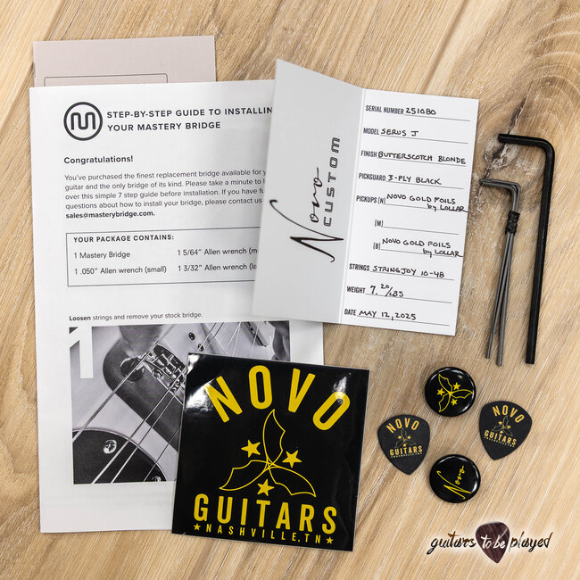 Novo Custom Serus J Maple Neck Guitar w / Gold Foils - Butterscotch Blonde