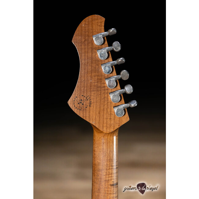 Novo Custom Serus J Maple Neck Guitar w / Gold Foils - Butterscotch Blonde