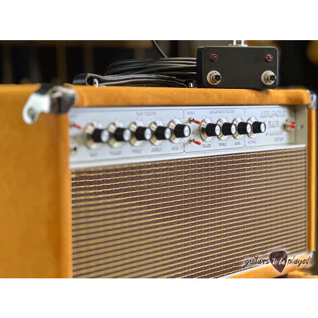 Amplified Nation Ampliphonix & Gain 50W Head & 212 Cab – Golden Brown Suede